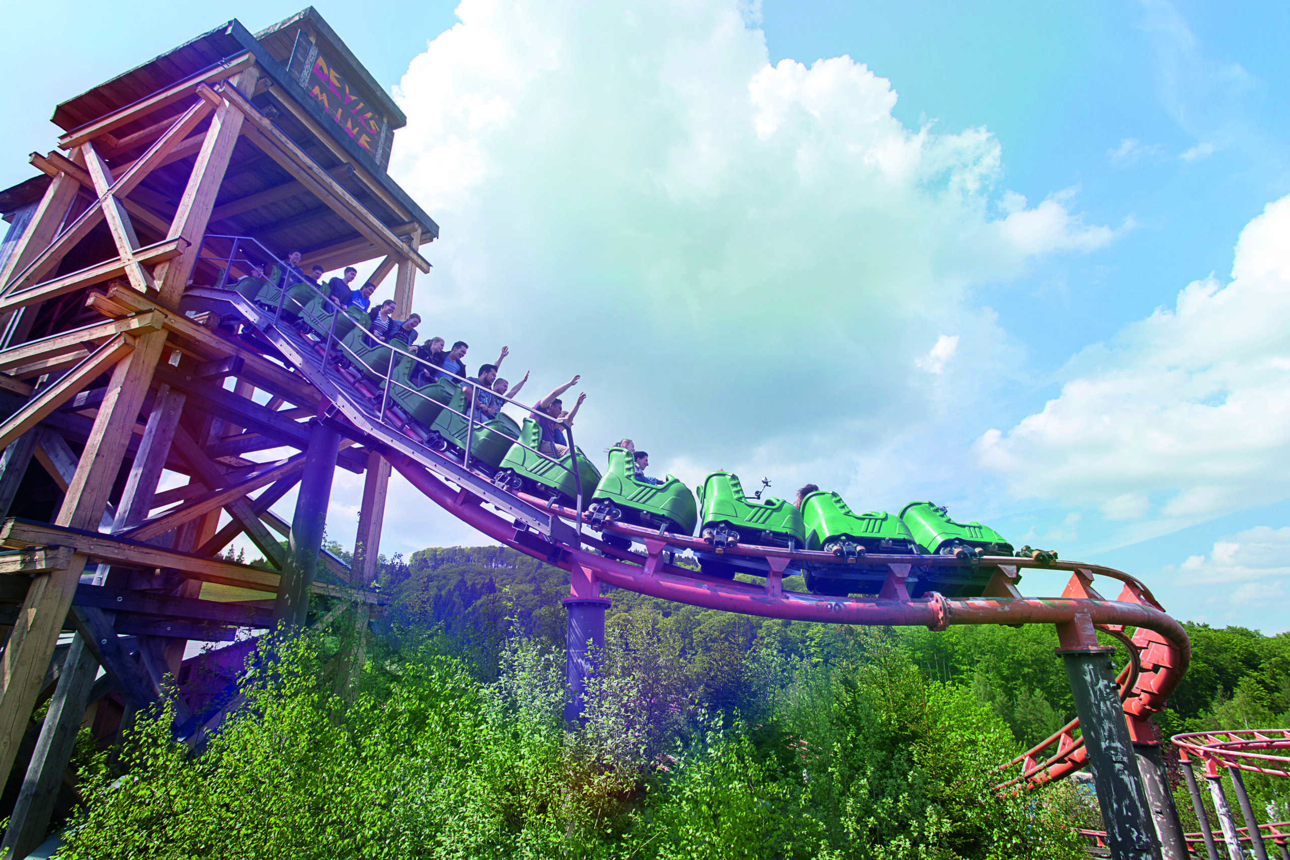 presse-devilsmine-cmyk Fort Fun Achterbahn Devils Mine