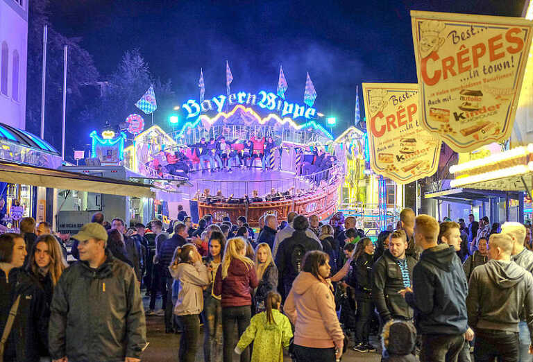 Bünder Zwiebelmarkt 2022: Attraktion, Öffnungszeiten & Infos!